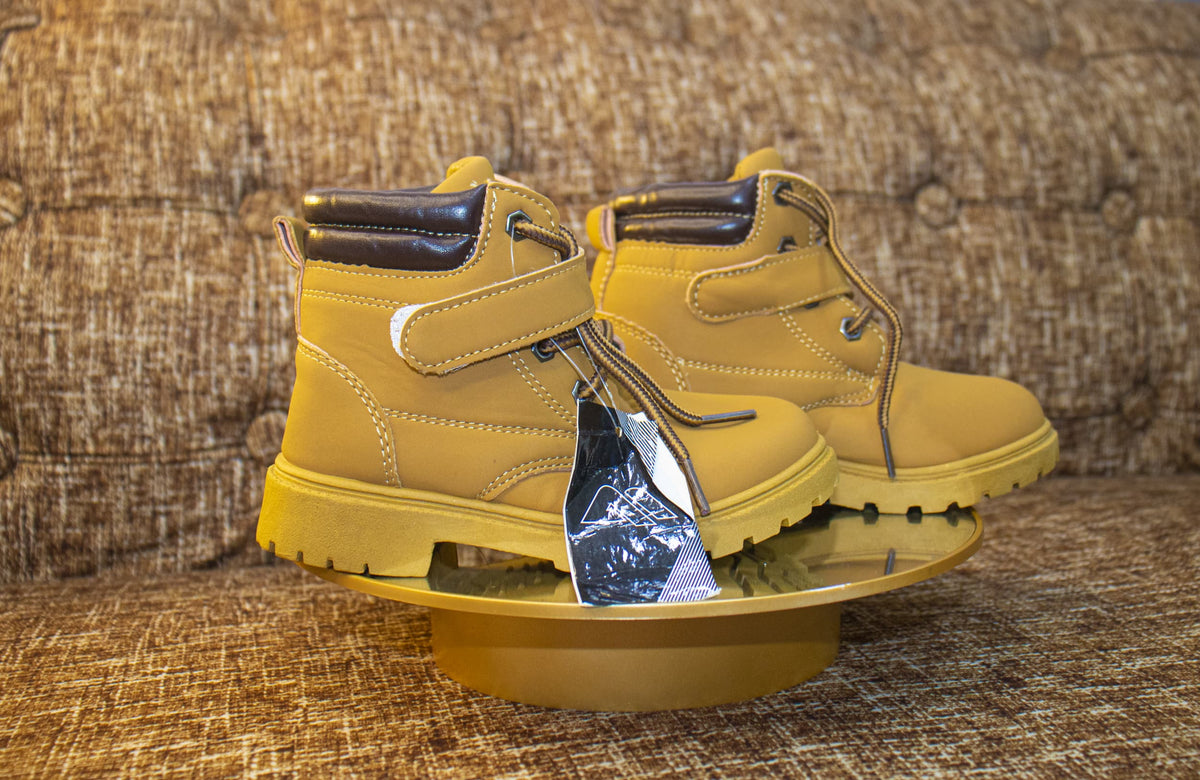 BOTTINE ENFANT STYLE TIMBERLAND