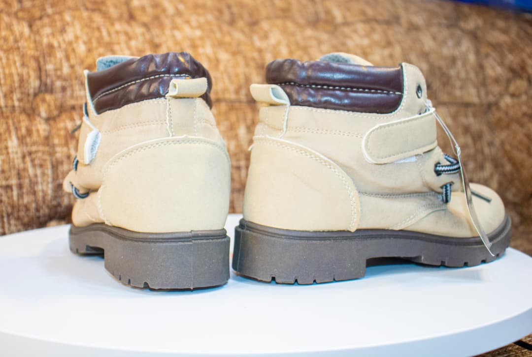 BOTTINE ENFANT STYLE TIMBERLAND